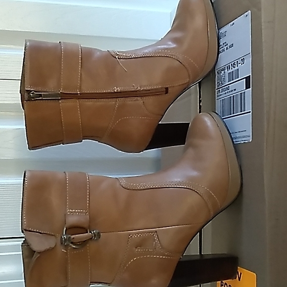 Harley-Davidson Shoes - Harley Davidson heeled boots size 7